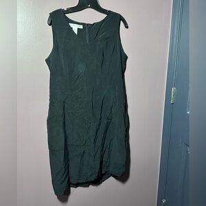 Elegant Black Shift Dress